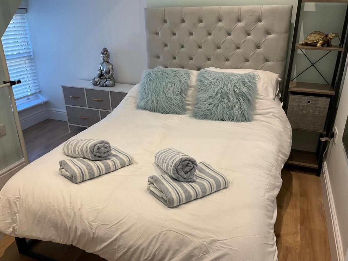 2 Bed Home From Home Apartment 41 Londra Dış mekan fotoğraf