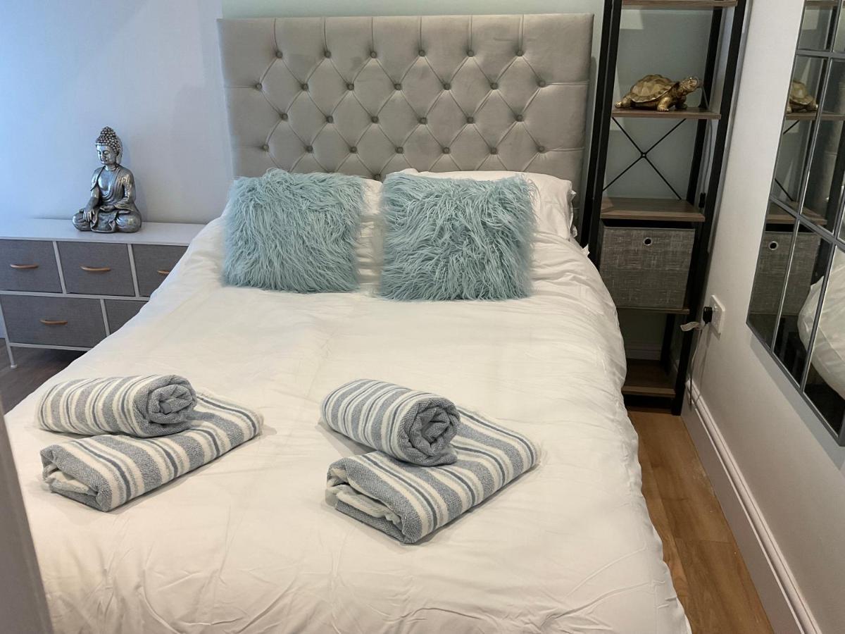 2 Bed Home From Home Apartment 41 Londra Dış mekan fotoğraf