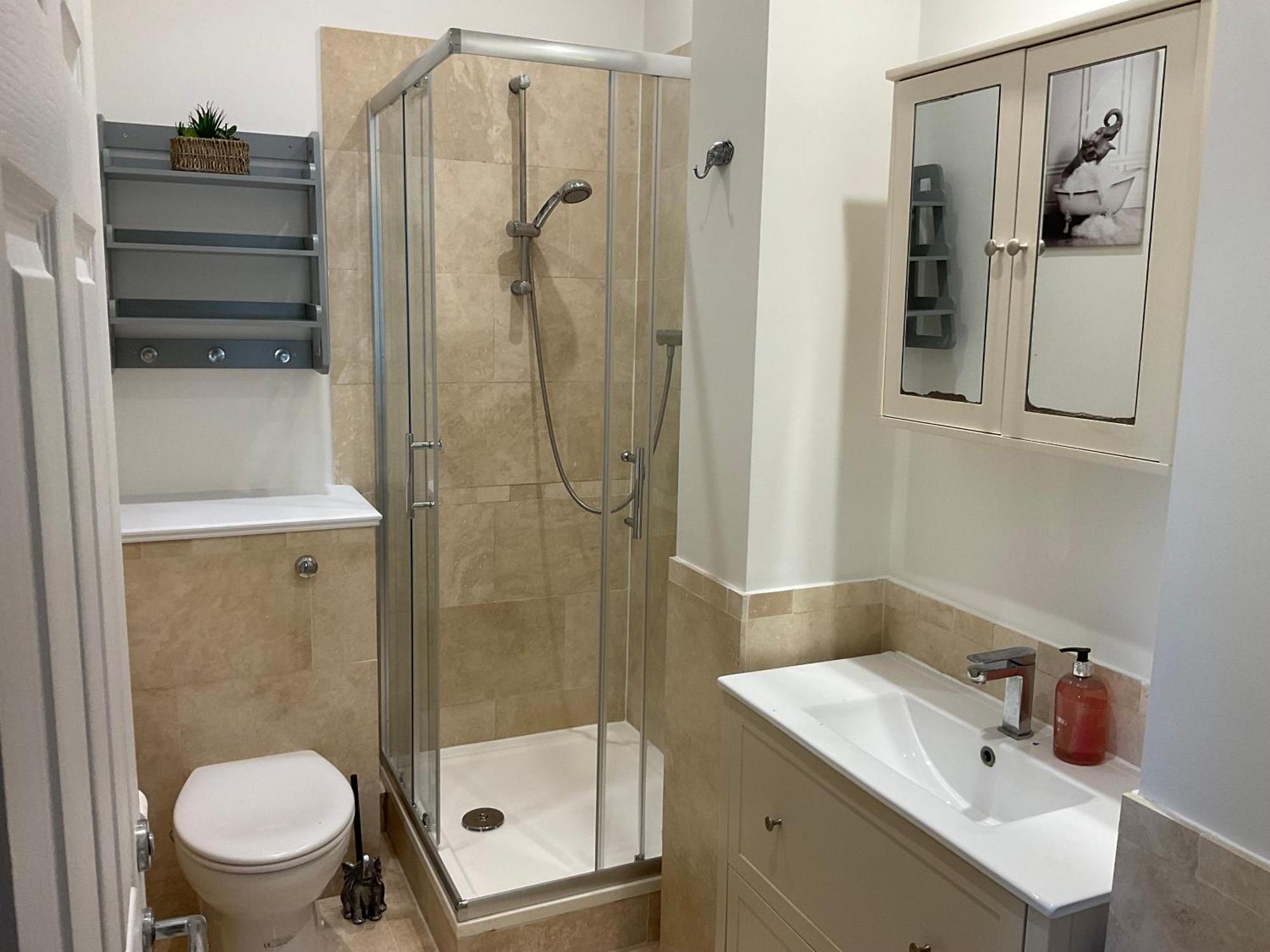 2 Bed Home From Home Apartment 41 Londra Dış mekan fotoğraf